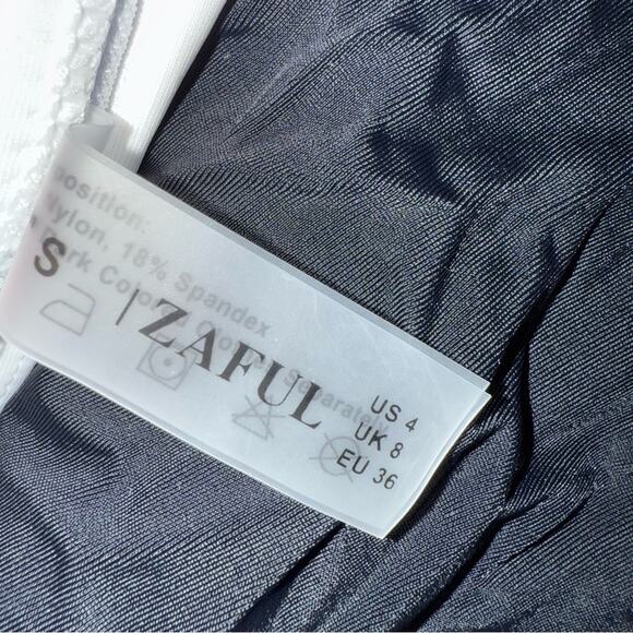 Zaful NWT Black & White Colorblock Bikini Set with Swim Skirt Bottom Size 4 - Picture 7 of 11